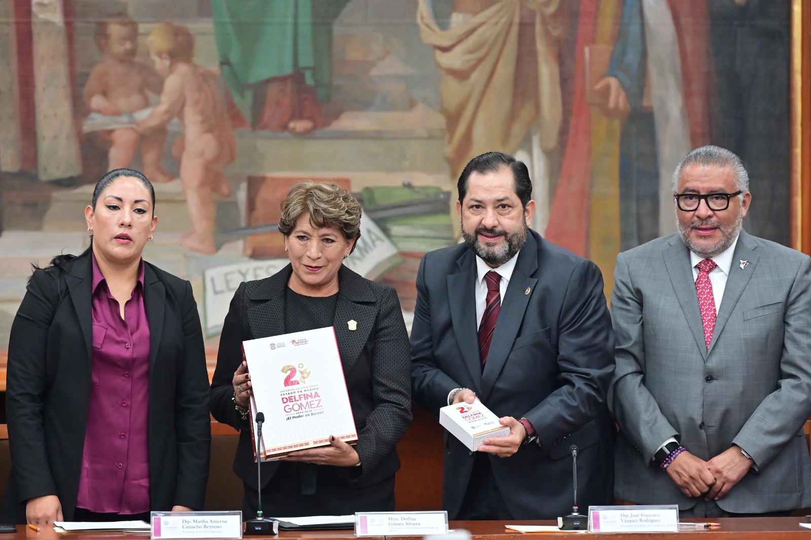 Gobernadora Delfina Gómez Entrega Segundo Informe de Labores a Congreso ...