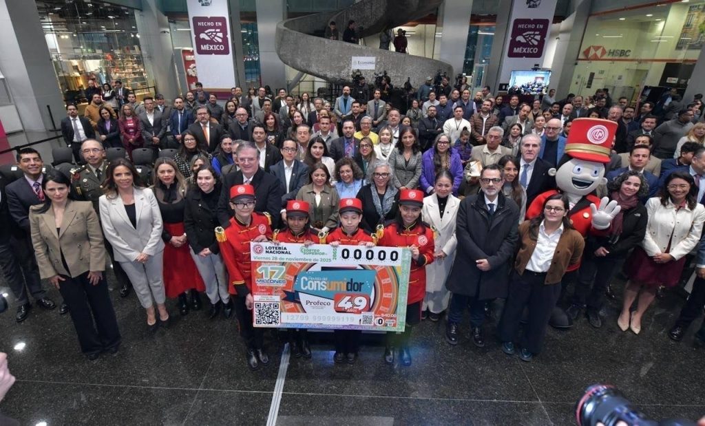 Emiten Billete de Lotería Para Celebrar 49 Años de la Revista del Consumidor
