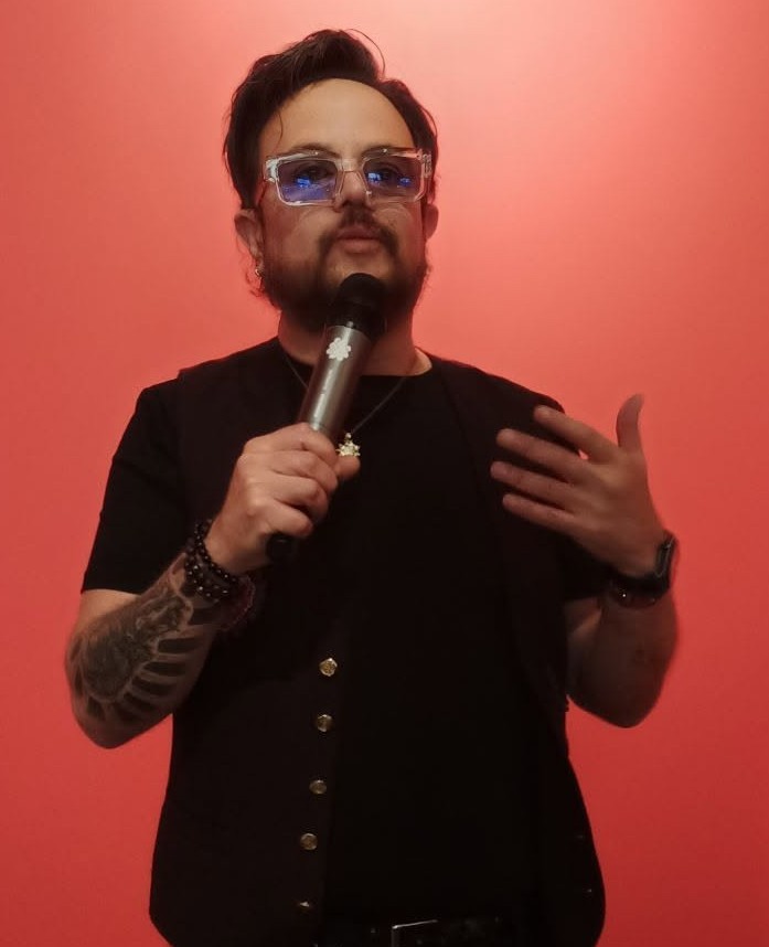 Aleks Syntek Llevará un Espectáculo Renovado e Inclusivo al Teatro Morelos Como Parte de sus 35 Años de Trayectoria