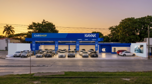 Kavak Amplía su Presencia en México y Llega al Sureste en Alianza con Hertz
